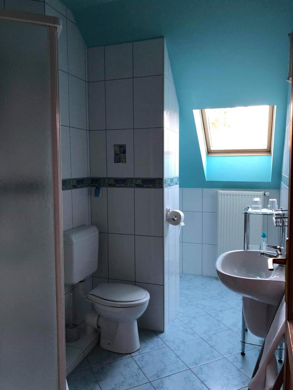 Kristaly Apartmanhaz Шарвар Экстерьер фото